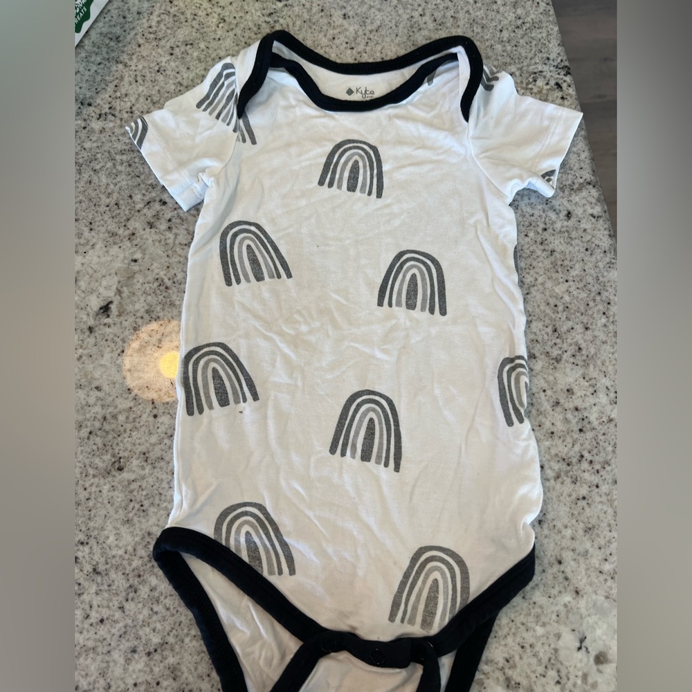 Kyte bamboo bodysuit outfit baby toddler boy 12-18 months - Picture 2 of 5